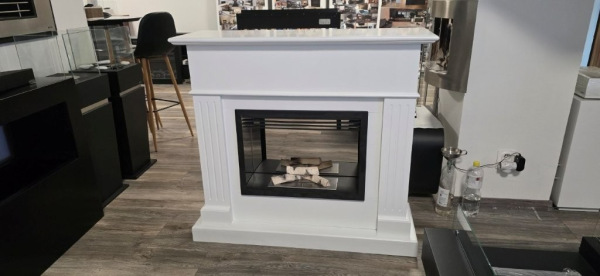 BIOKOMINEK ROMANTIK WHITE RAL 2